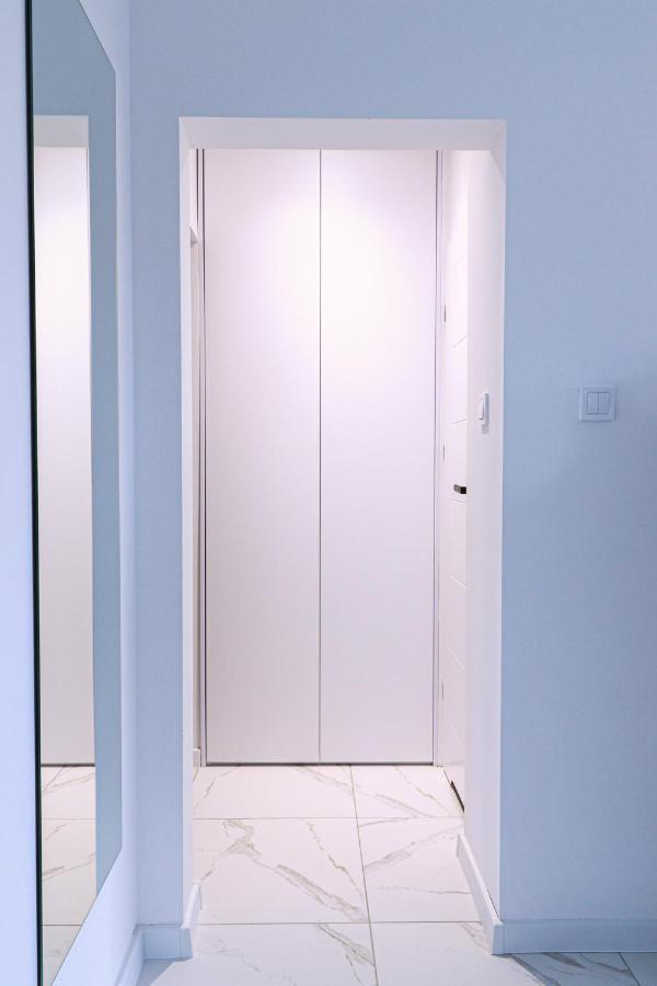 Sparrow Flat Old Town Apartment Tychy Extérieur photo
